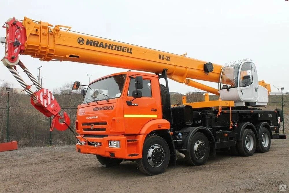 Автокран КАМАЗ КС-55717К-3